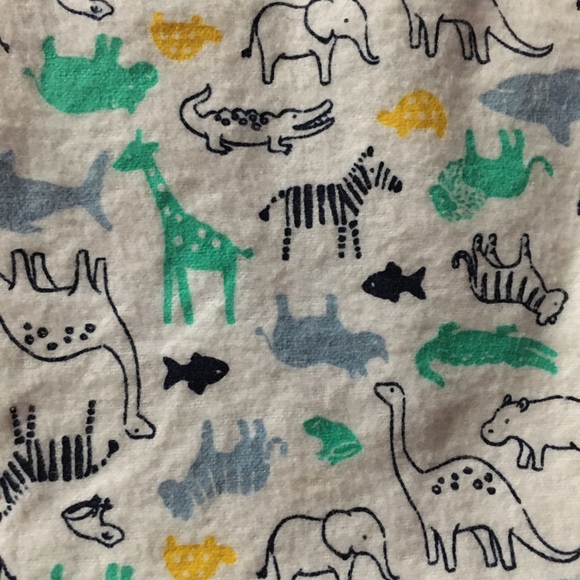 3 one size blankets - Picture 2 of 5